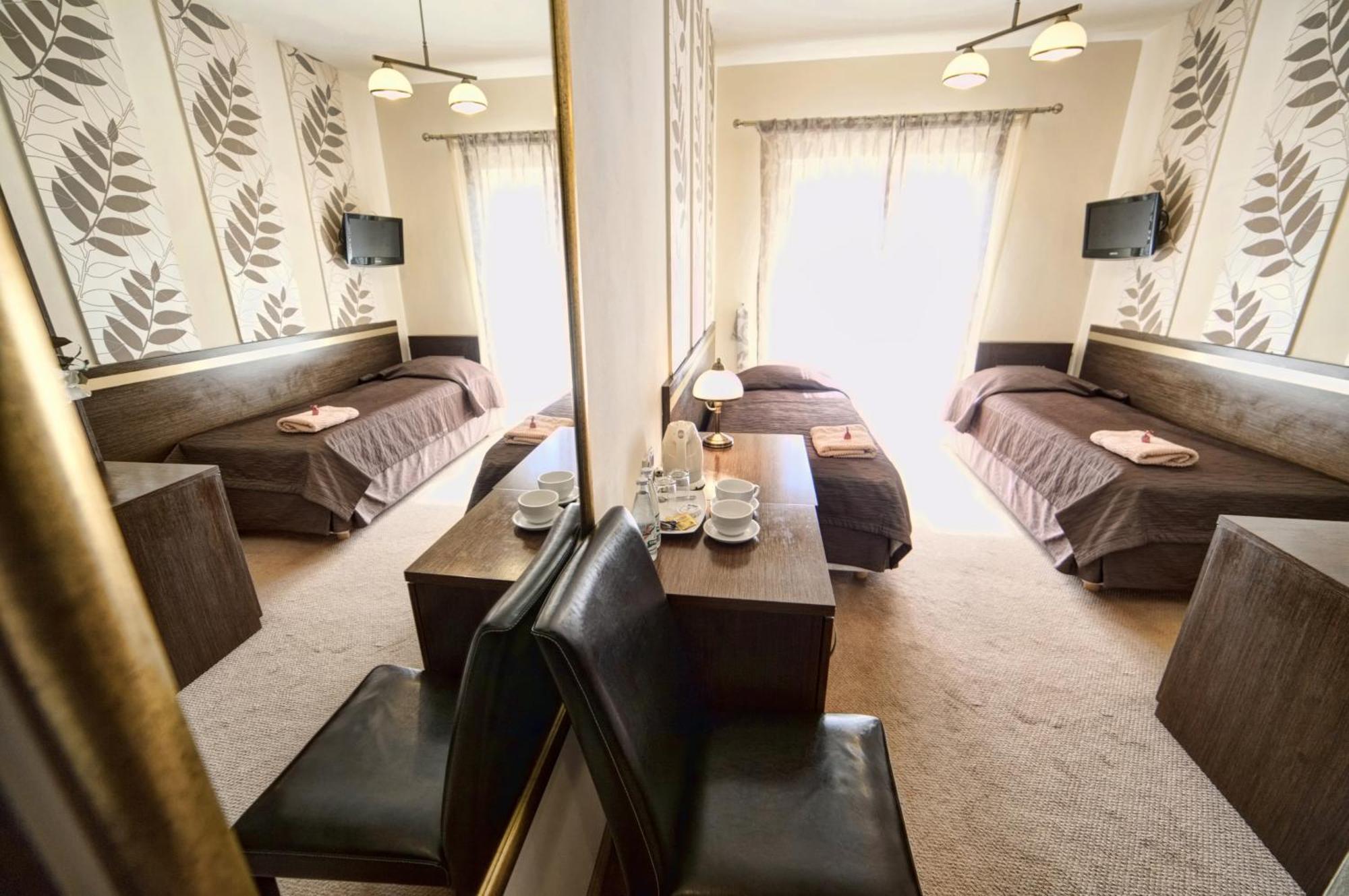 Hotel Orlik Krynica Zdroj Ngoại thất bức ảnh
