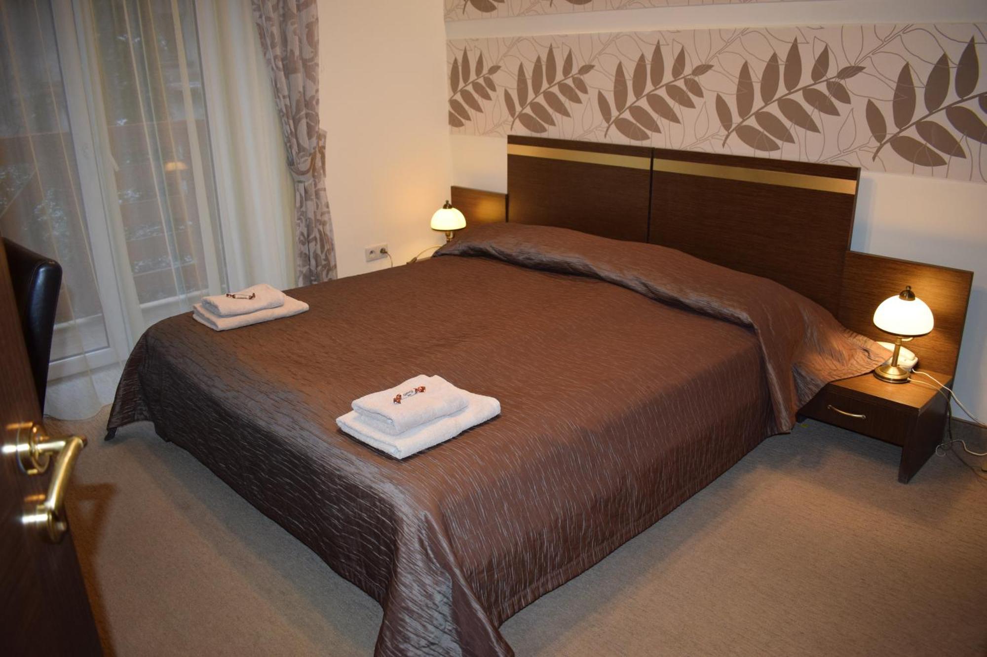 Hotel Orlik Krynica Zdroj Ngoại thất bức ảnh